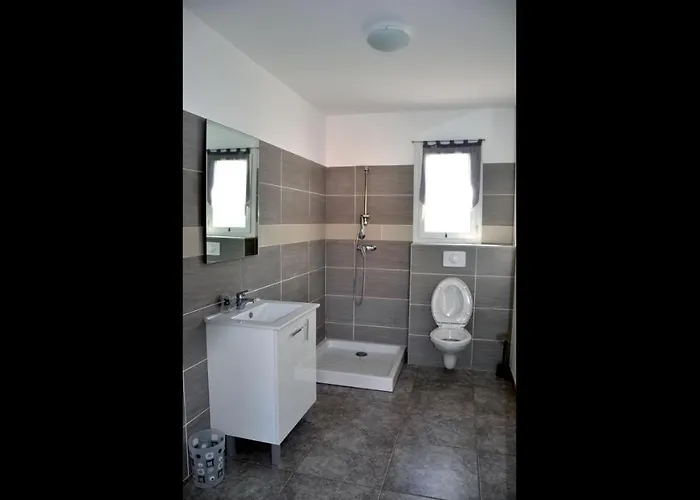 On The Sea - Moriani Daire San-Nicolao