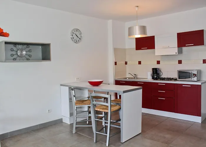 On The Sea - Moriani Daire San-Nicolao